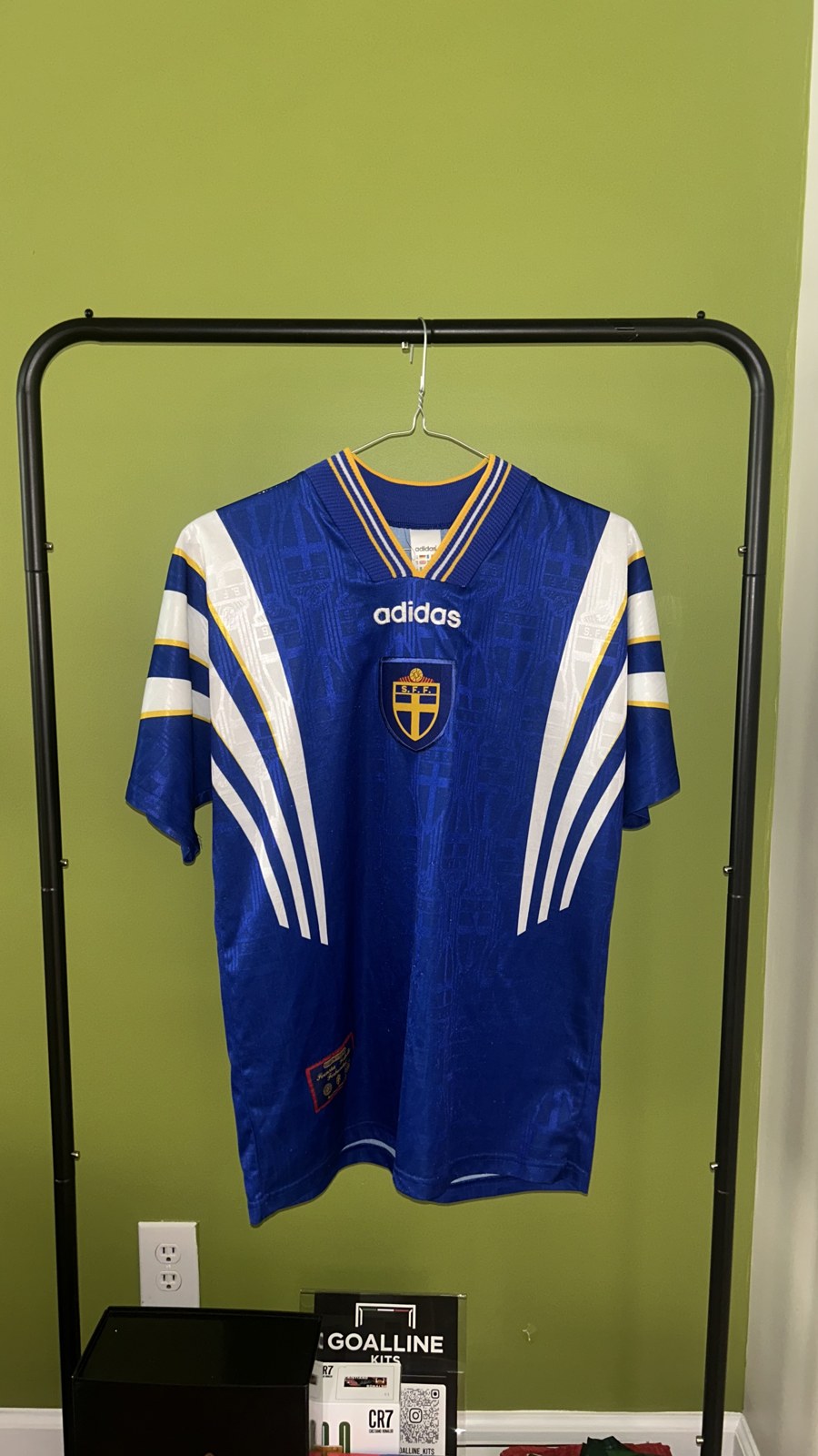 Sweden Away 1996 Adidas Retro — Sweden 96 (1)