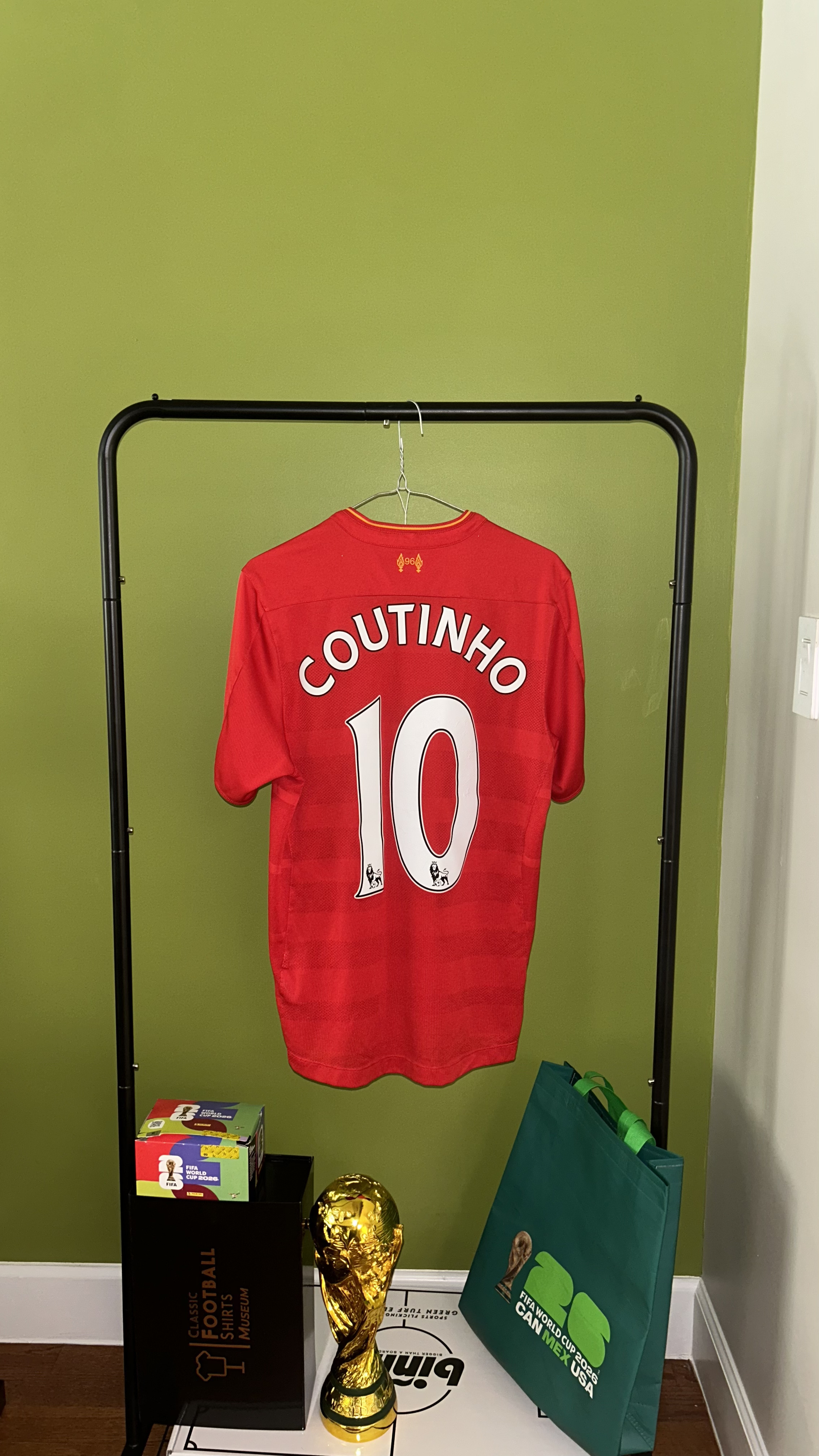 Liverpool Home 2016/17 — Liverpool home (2)