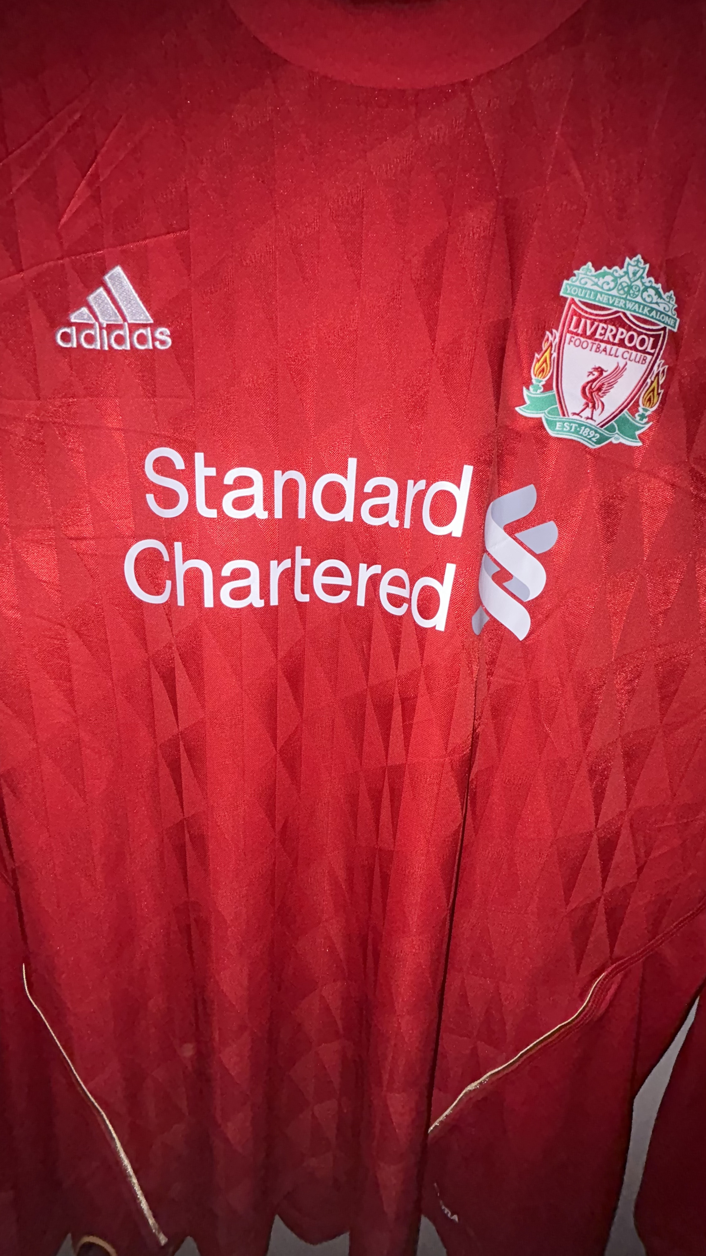 Liverpool Home 2010/11 Suárez 7 — Suárez 7 (4)