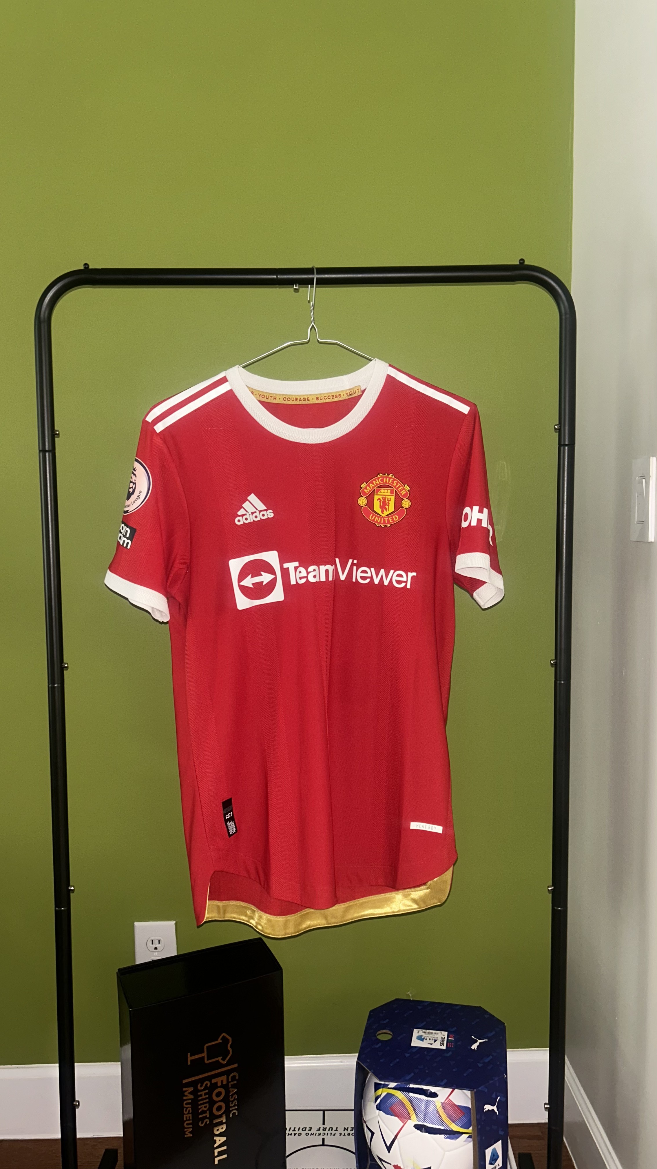 Manchester United Home 2021/22 Ronaldo 7 — Ronaldo 7 (1)