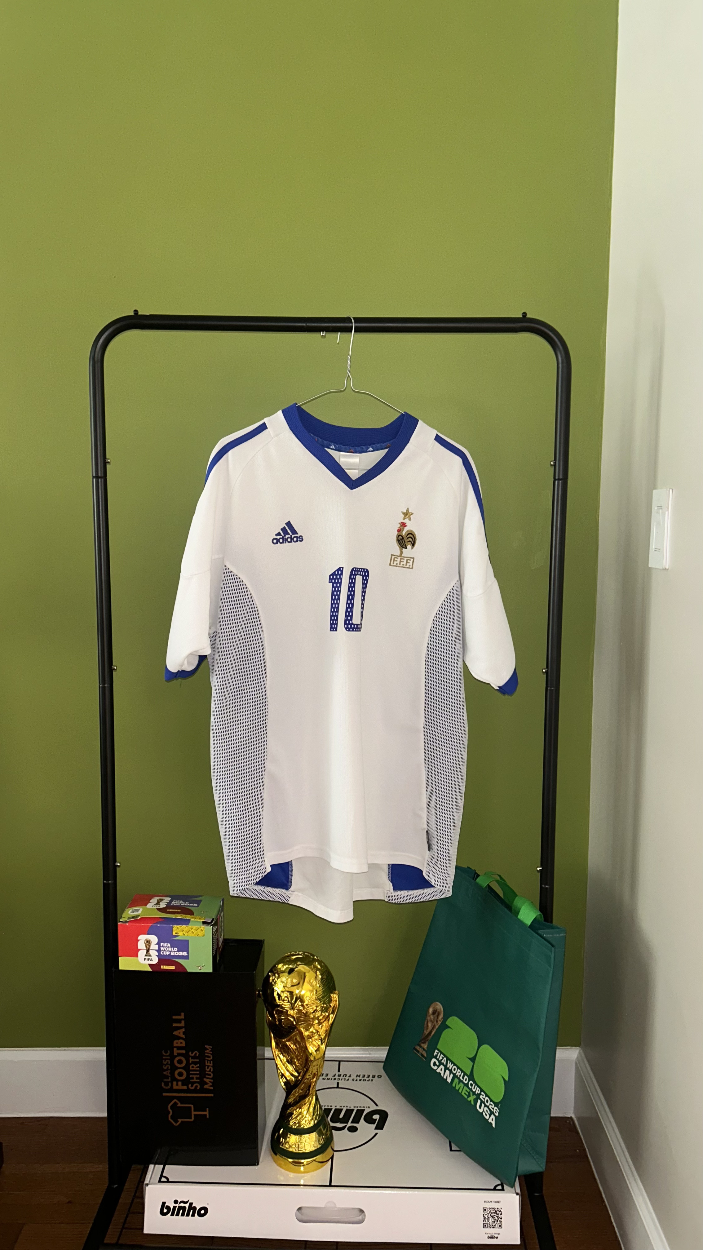 France Away 2002 Zidane 10 — Zidane 10 (1)